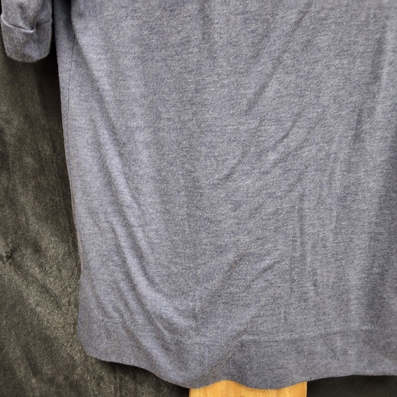 Blueish grey Calvin Klein women's size medium short sleeve w/ 3 buttons on arm - Picture 4 of 12